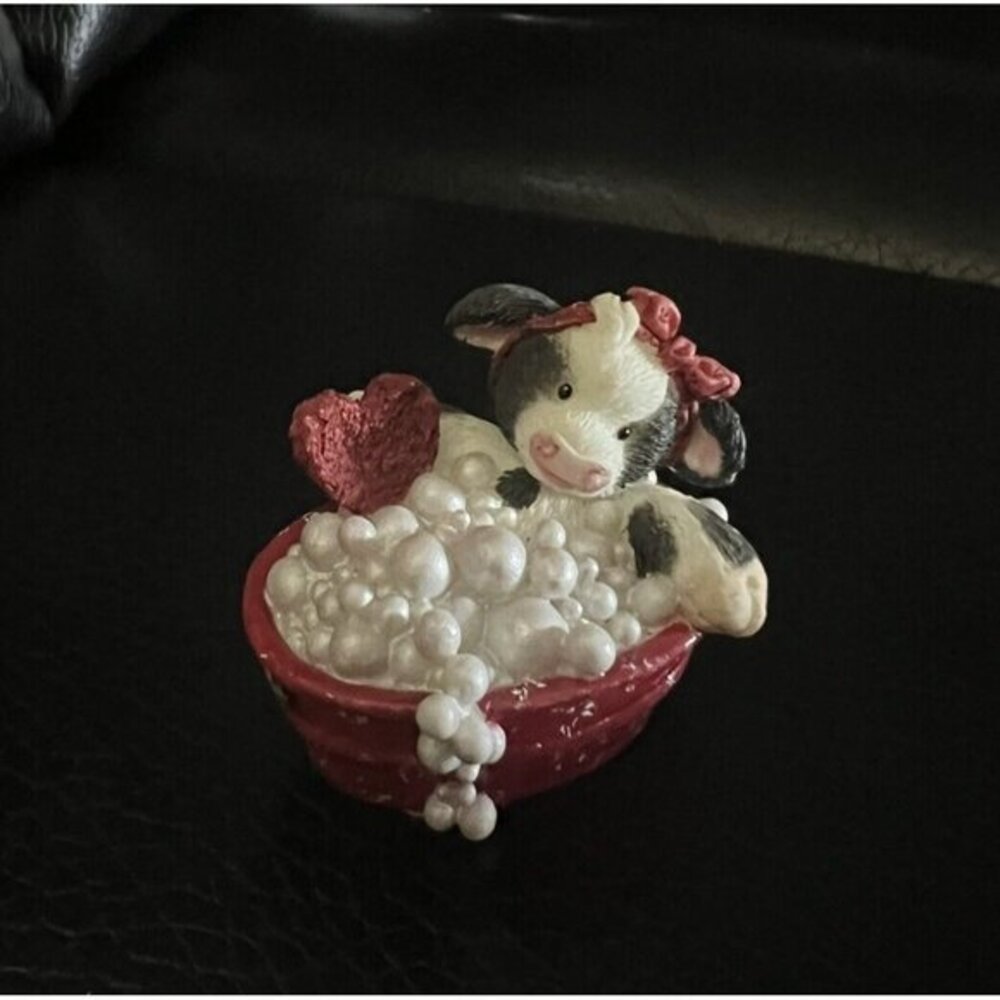 VTG 1994 MARY'S MOO MOOS Cow Figurine "Bubbling Over With‎ Love" Enesco
